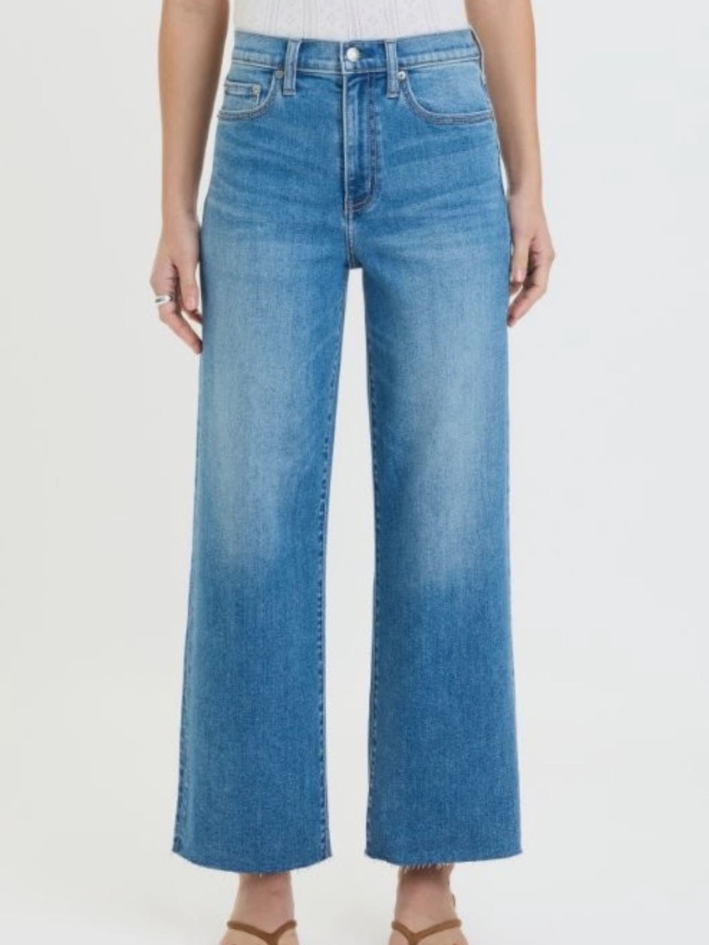 Daze High-Rise Wide-Leg Women's Jeans in Medium Blue